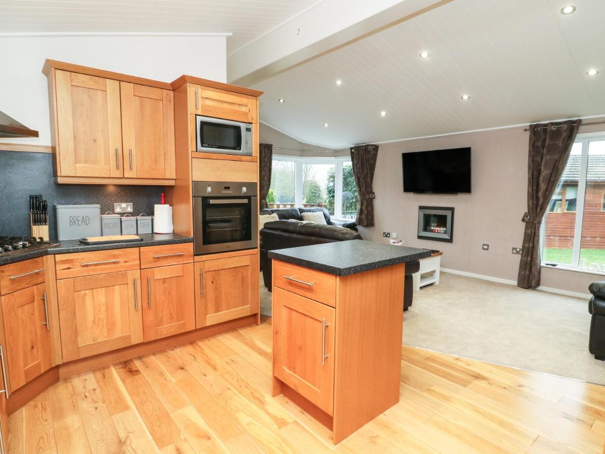 3 The Fairway Villa Cottingham  Exterior foto