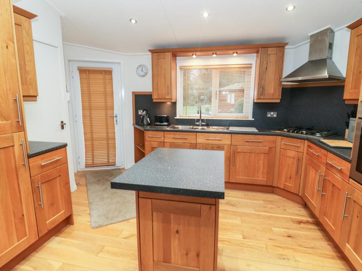 3 The Fairway Villa Cottingham  Exterior foto